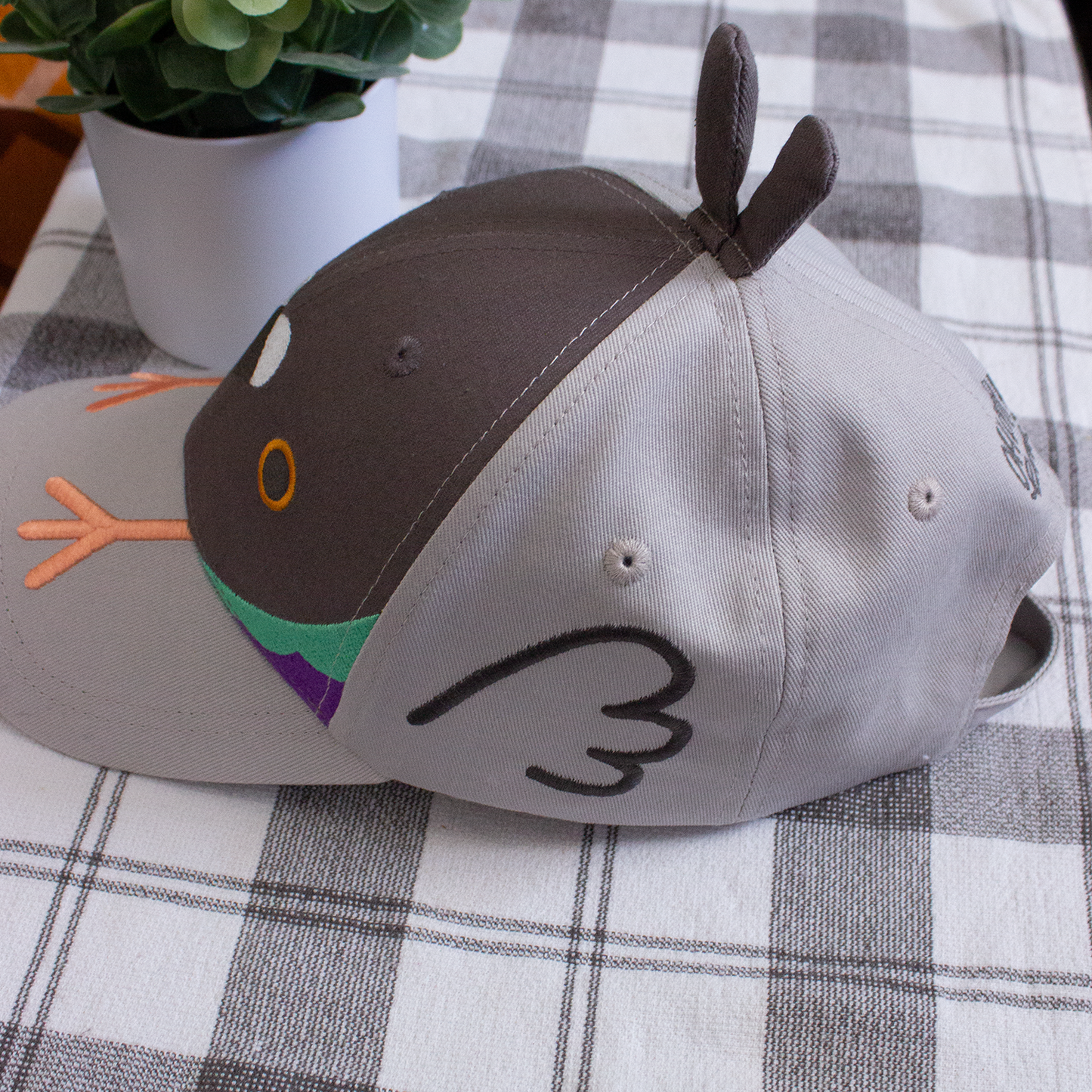 Pigeon Floofy Bird Cap